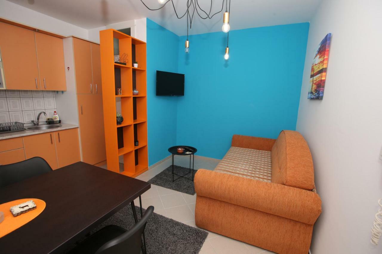 Fast Sleep & Go 2 Appartamento Paraćin Esterno foto
