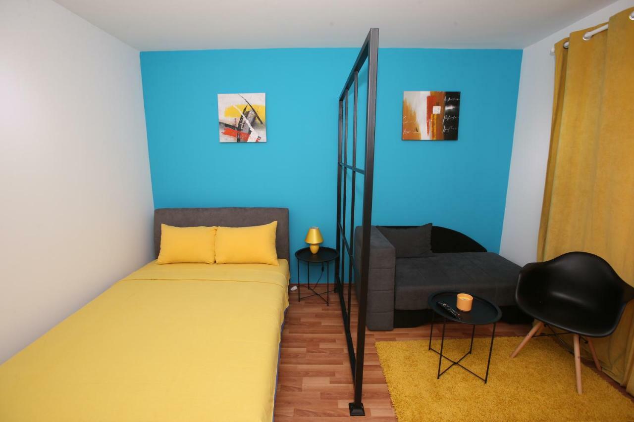 Fast Sleep & Go 2 Appartamento Paraćin Esterno foto